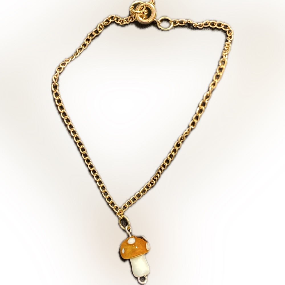 Elegant Mushroom Gold Chain bracelet